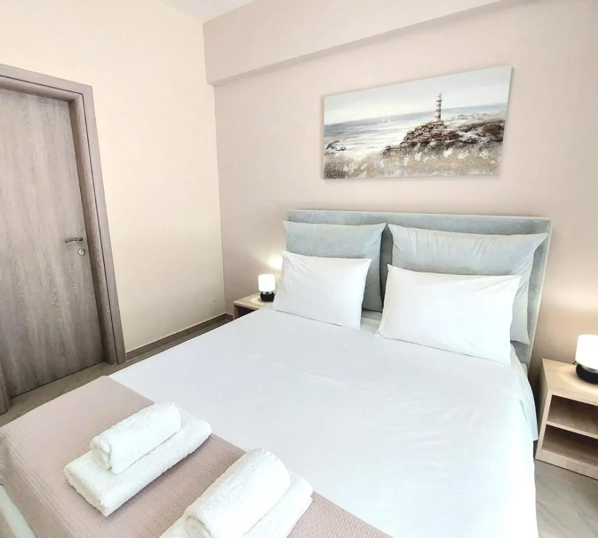 Elizabeth Apartments Himare Albania