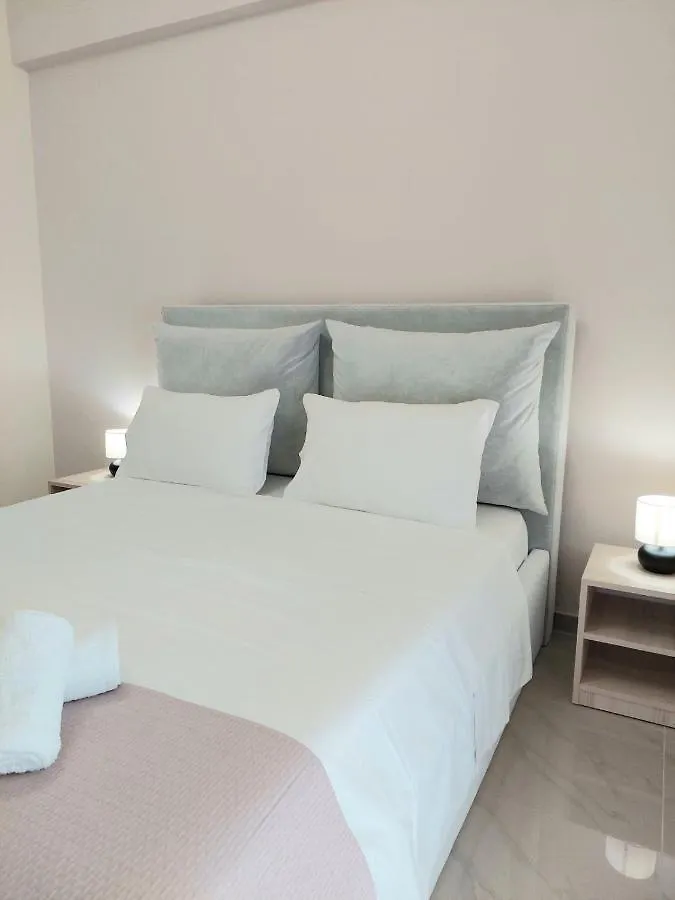 Aparthotel Elizabeth Apartments Himare