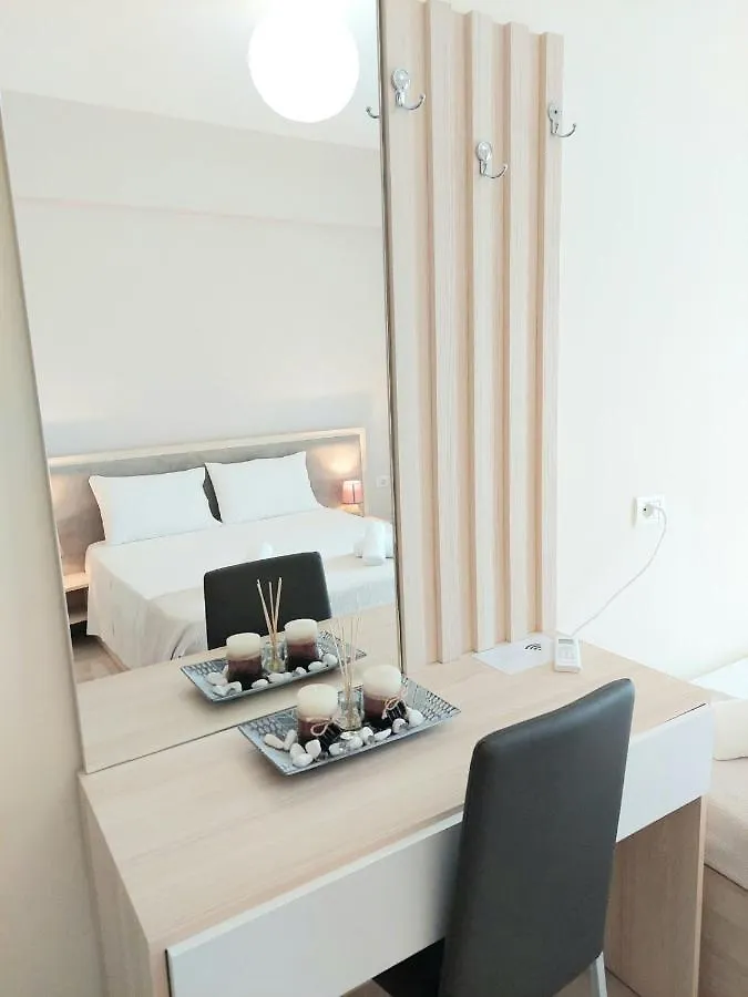 Elizabeth Apartments Himare Albania