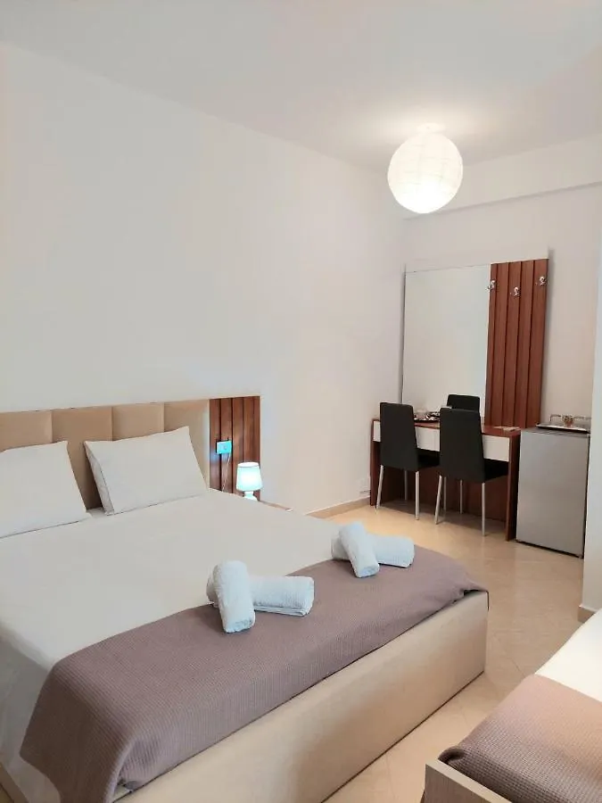 Aparthotel Elizabeth Apartments Himare