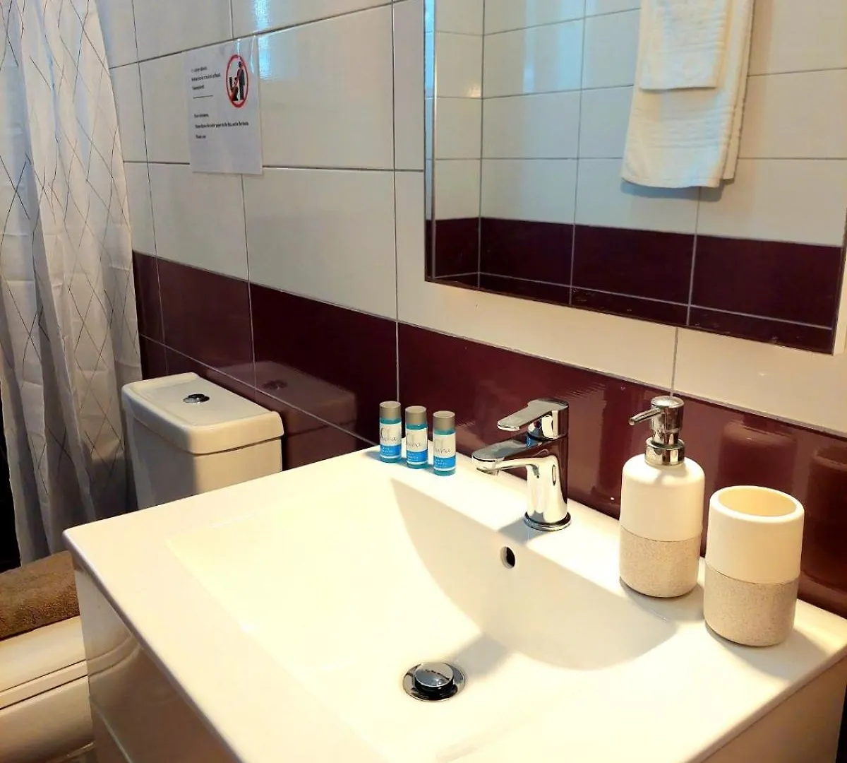 Aparthotel Elizabeth Apartments Himare Albania