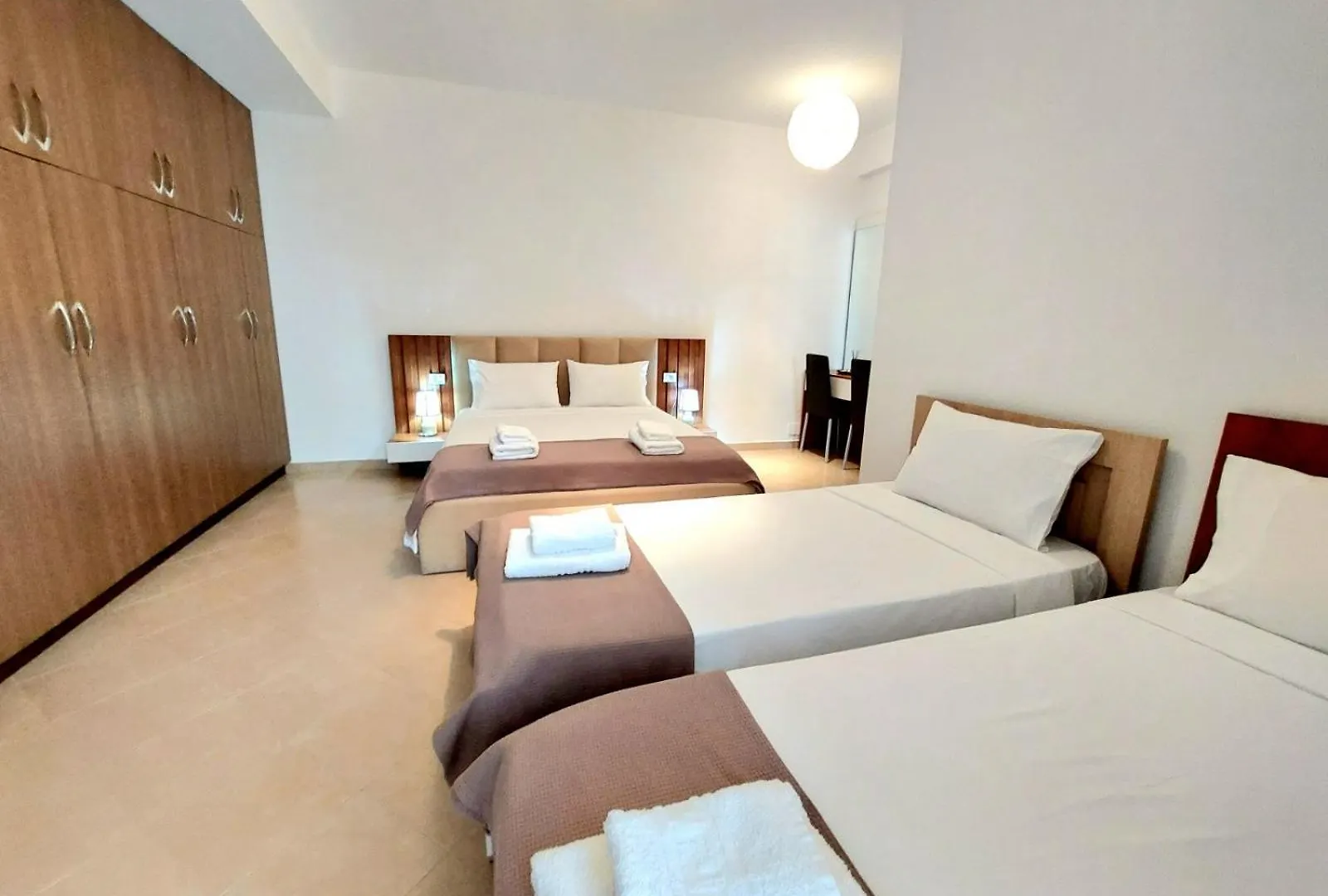 Elizabeth Apartments Himare Albania